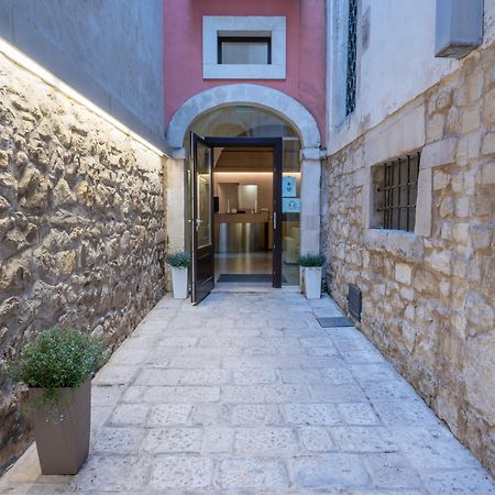 Hotel Vittorio Veneto Ragusa Buitenkant foto