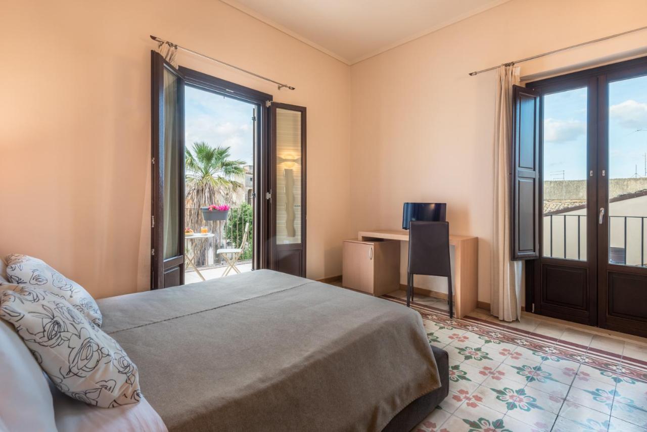Hotel Vittorio Veneto Ragusa Buitenkant foto