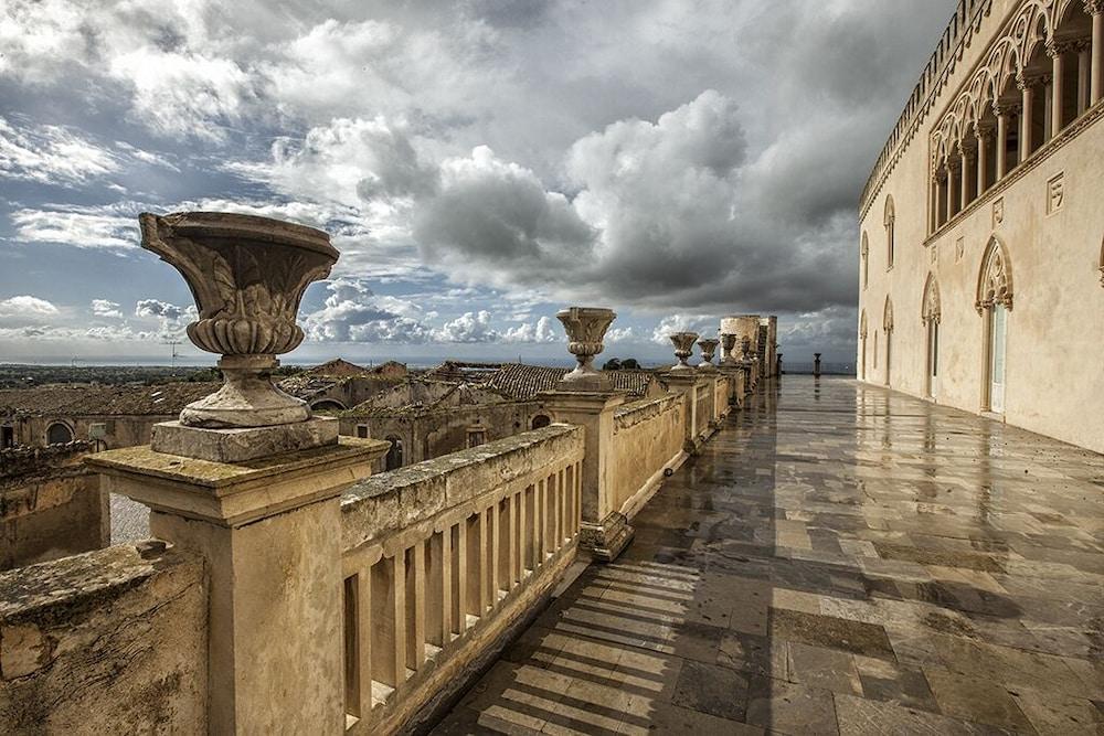 Hotel Vittorio Veneto Ragusa Buitenkant foto
