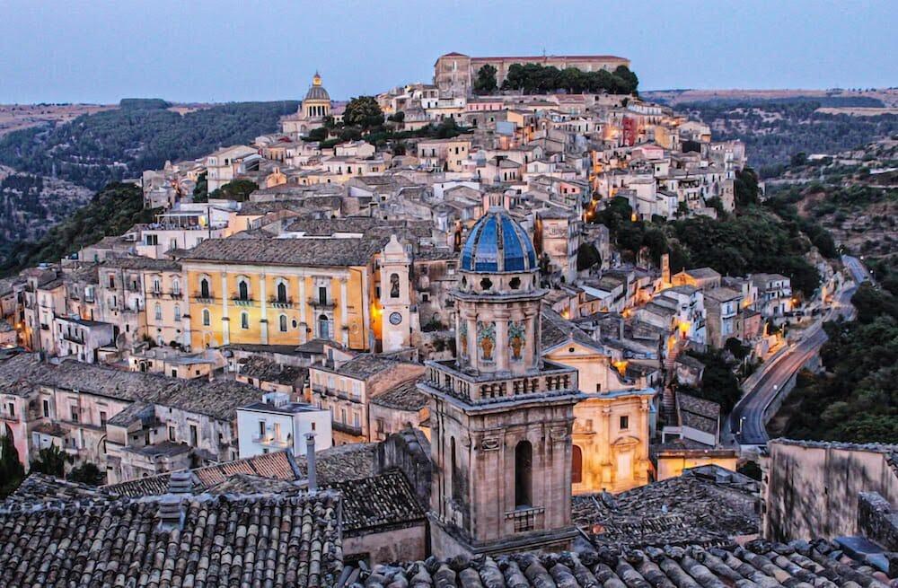 Hotel Vittorio Veneto Ragusa Buitenkant foto